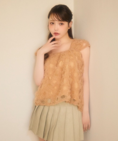 miune(ミューヌ)の「チュールトップス(タンクトップ・レディース・アイボリー/ベージュ・FREE)」の16枚目の写真