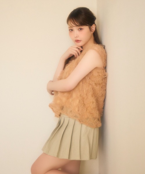miune(ミューヌ)の「チュールトップス(タンクトップ・レディース・アイボリー/ベージュ・FREE)」の3枚目の写真