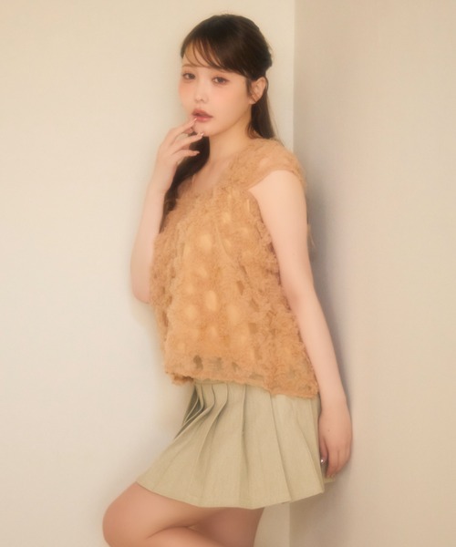miune(ミューヌ)の「チュールトップス(タンクトップ・レディース・アイボリー/ベージュ・FREE)」の18枚目の写真