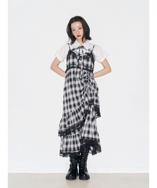 jouetie(ジュエティ)の「レースドッキングアシメヘムキャミワンピース 夏服 デート服(ワンピース・レディース・イエロー/レッド/ブラック・FREE)」の4枚目の写真