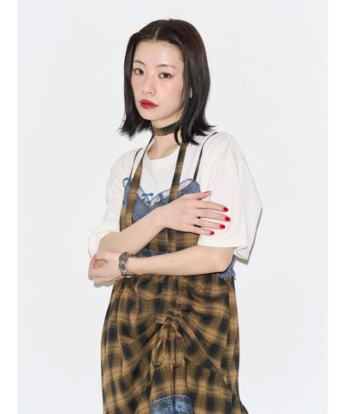 jouetie（ジュエティ）の「レースドッキングアシメヘムキャミワンピース（ワンピース・レディース・イエロー/レッド/ブラック・FREE）」の22枚目の写真
