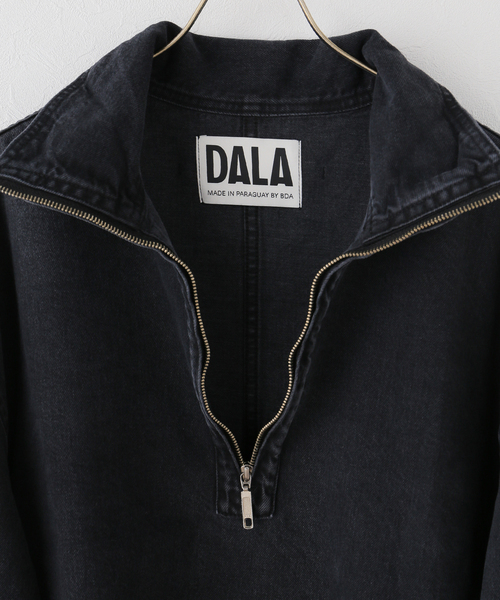 JOURNAL STANDARD(ジャーナルスタンダード)の「【DALA / ダラ】 FUNNELL POPOVER(デニムジャケット・レディース・ブラック・MEDIUM)」の4枚目の写真