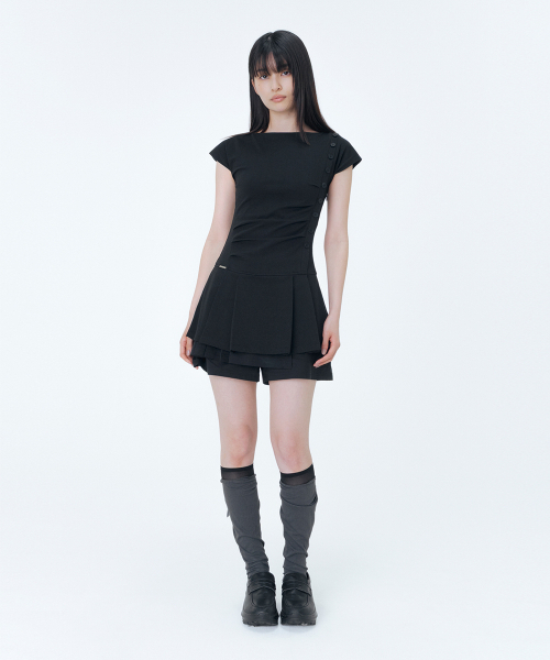 KRY SINKEITU ワンピース ブラック 試着のみ ミニ丈 Pleats button mini onepiece BLACK（ワンピース）｜Miseki SEOUL