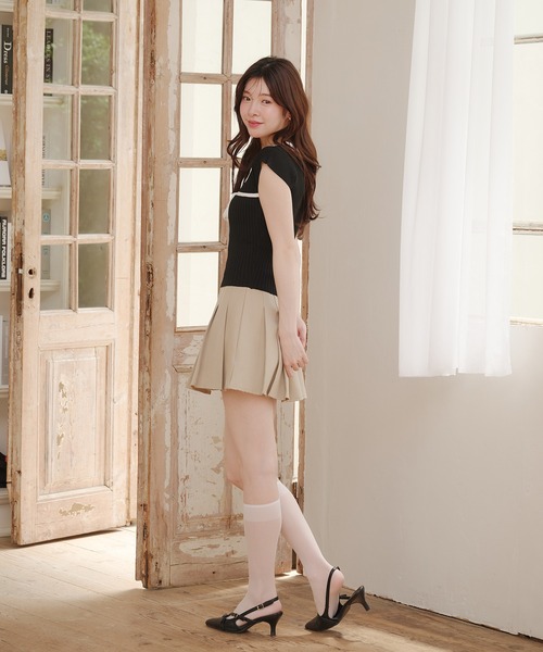 fupel（フぺル）の「lace collar knit tops / レース襟ニットトップス（ニット/セーター・レディース・ブラック/アイボリー・FREE）」の6枚目の写真