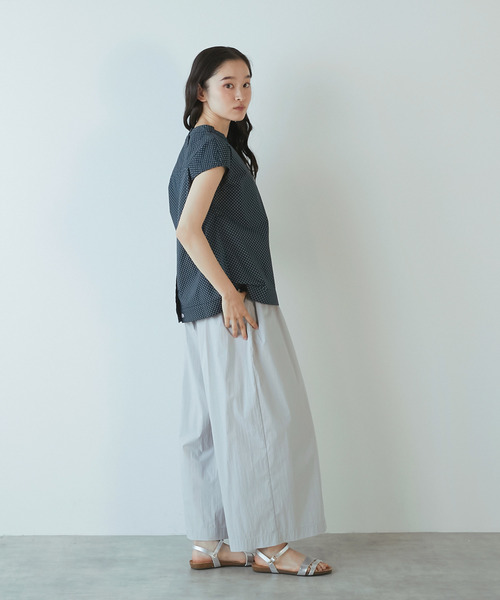 The Duchess Designs(ダッチェス・デザイン)の「《別注》【The Duchess Designs/ザ・ダッチェス・デザイン】スタンドカラーブラウス(シャツ/ブラウス・レディース・グリーン/ネイビー・FREE)」の4枚目の写真