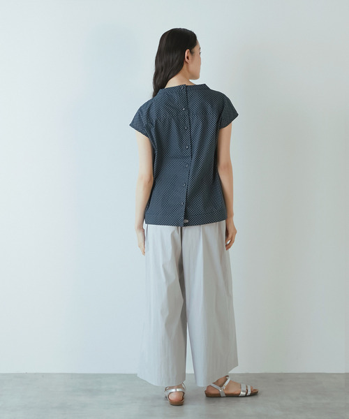 The Duchess Designs(ダッチェス・デザイン)の「《別注》【The Duchess Designs/ザ・ダッチェス・デザイン】スタンドカラーブラウス(シャツ/ブラウス・レディース・グリーン/ネイビー・FREE)」の11枚目の写真