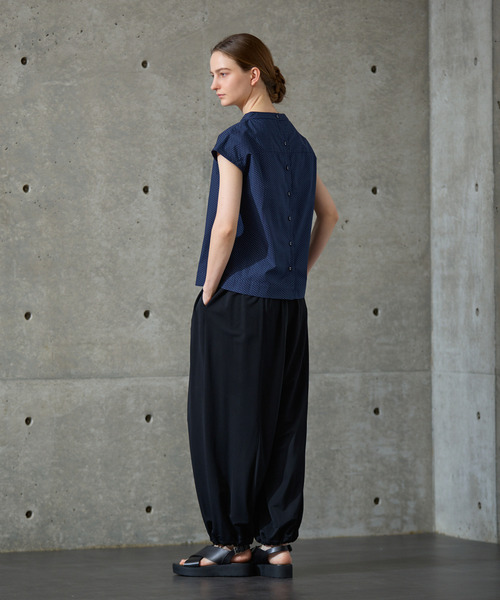 The Duchess Designs(ダッチェス・デザイン)の「《別注》【The Duchess Designs/ザ・ダッチェス・デザイン】スタンドカラーブラウス(シャツ/ブラウス・レディース・グリーン/ネイビー・FREE)」の22枚目の写真