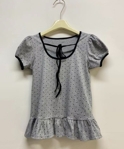 Girly Doll(ガーリードール)の「リボンネックパフスリドットカットソー(Tシャツ/カットソー・レディース・グレー/ブラック/ベージュ・FREE)」の10枚目の写真