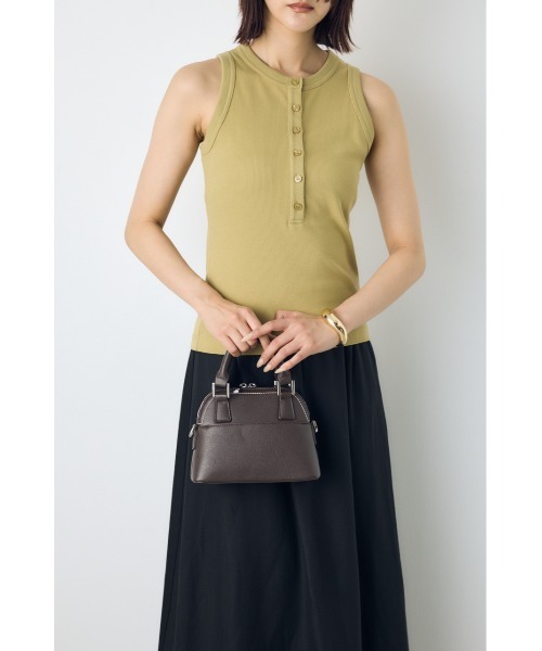 AZUL by moussy(アズールバイマウジー)の「【最強ロングセラー】ダブルジッパーミニバッグ 斜め掛け・肩掛け可能!ショルダーストラップ付き【着用画像あり】(ショルダーバッグ・レディース・ダークブラウン/アイボリー/ブラック・FREE)」の16枚目の写真