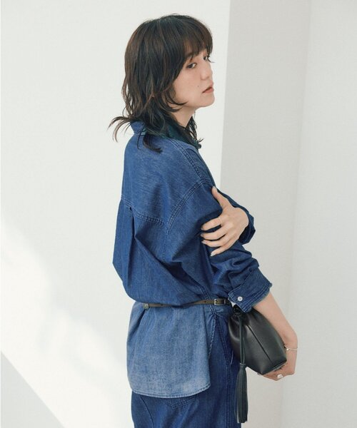 RIVE DROITE(リヴドロワ)の「予約【A・MONN】ライトタックデニムシャツ(シャツ/ブラウス・レディース・サックスブルー/ブルー・FREE)」の18枚目の写真