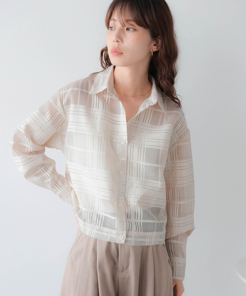 AMELY（エミリー）の「シアーチェックショートシャツ（シャツ/ブラウス・レディース・ブラック/グリーン/ベージュ・フリー）」の17枚目の写真