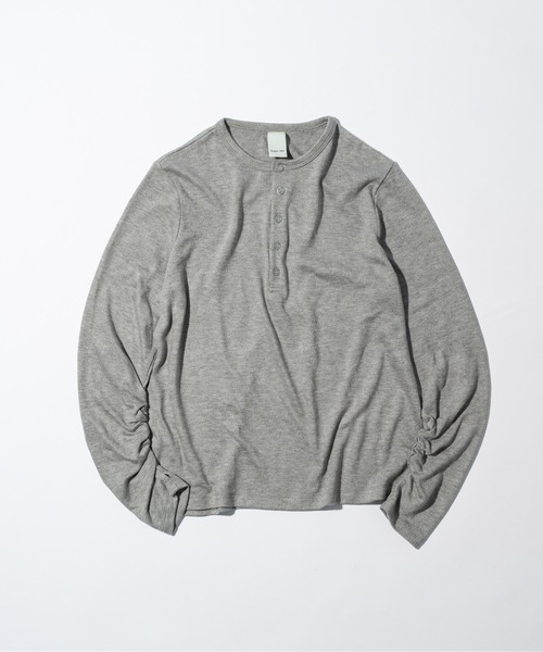 CASPER JOHN(キャスパージョン)の「Shirring henry neck skin knit/シャーリングヘンリーネックスキンニット(ニット/セーター・メンズ・オリーブ/グレー/ブラック/レッド・LARGE/X-SMALL/MEDIUM/SMALL)」の11枚目の写真