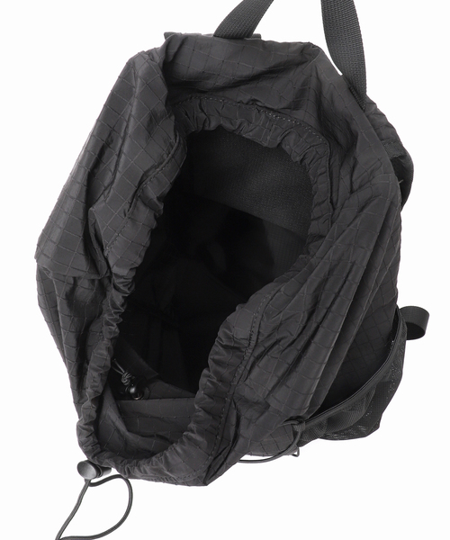 SLOBE IENA（スローブイエナ）の「XS BAGGAGE/エックスエス バゲージ SLOBE別注 リュック（バックパック/リュック・レディース・ブラック/ライトグレー・FREE）」の18枚目の写真