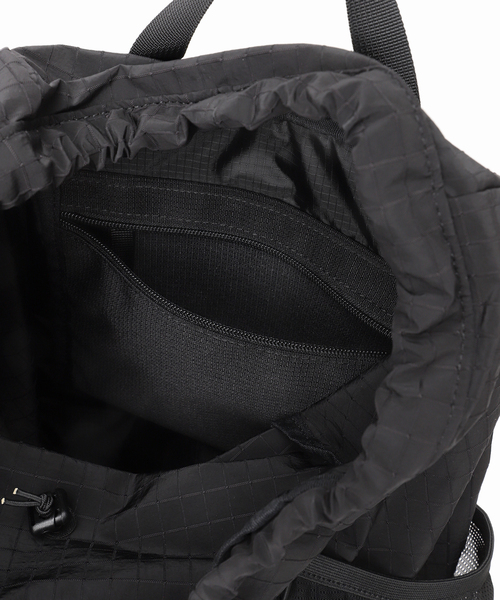SLOBE IENA（スローブイエナ）の「XS BAGGAGE/エックスエス バゲージ SLOBE別注 リュック（バックパック/リュック・レディース・ブラック/ライトグレー・FREE）」の20枚目の写真