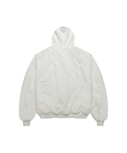 Yeezy(イージー)の「JC-08-White(その他アウター・レディース・その他・3(L)/2(M)/1(S))」の2枚目の写真