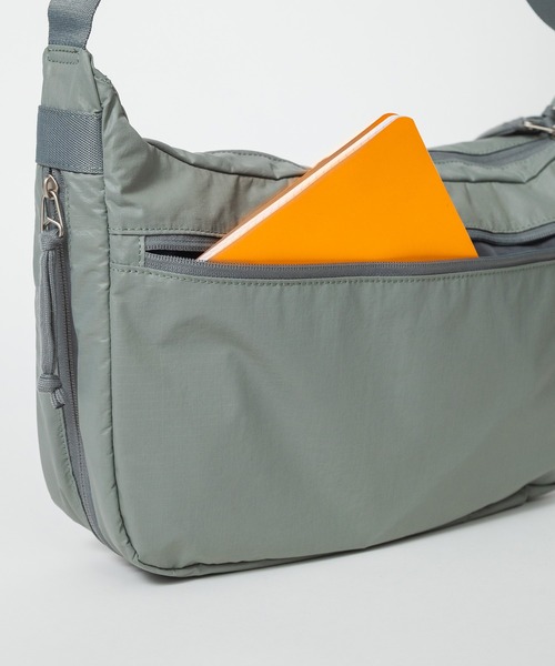 MIS（エムアイエス）の「SHOULDER BAG（ショルダーバッグ・メンズ・グレー/ブラック・ONESIZE）」の8枚目の写真