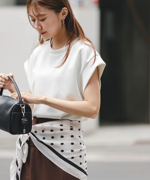SENSE OF PLACE by URBAN RESEARCH(センスオブプレイスバイアーバンリサーチ)の「モチモチポンチTシャツ(Tシャツ/カットソー・レディース・オフホワイト/ブラック/グレー/ライトブルー/イエロー・ONE)」の21枚目の写真