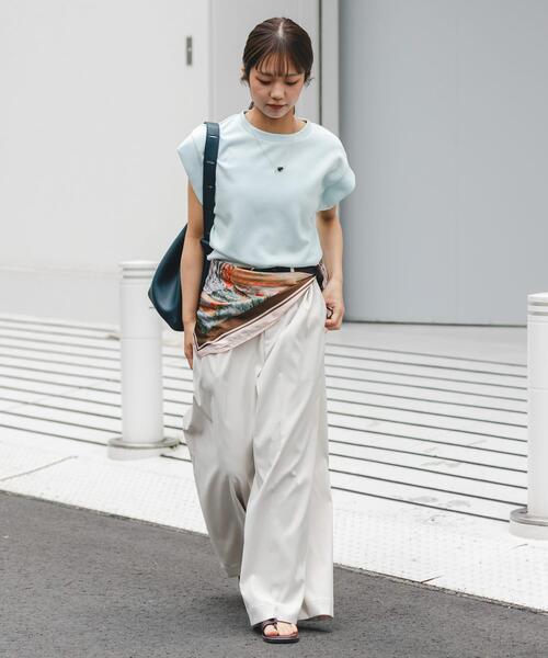 SENSE OF PLACE by URBAN RESEARCH(センスオブプレイスバイアーバンリサーチ)の「モチモチポンチTシャツ(Tシャツ/カットソー・レディース・オフホワイト/ブラック/グレー/ライトブルー/イエロー・ONE)」の12枚目の写真