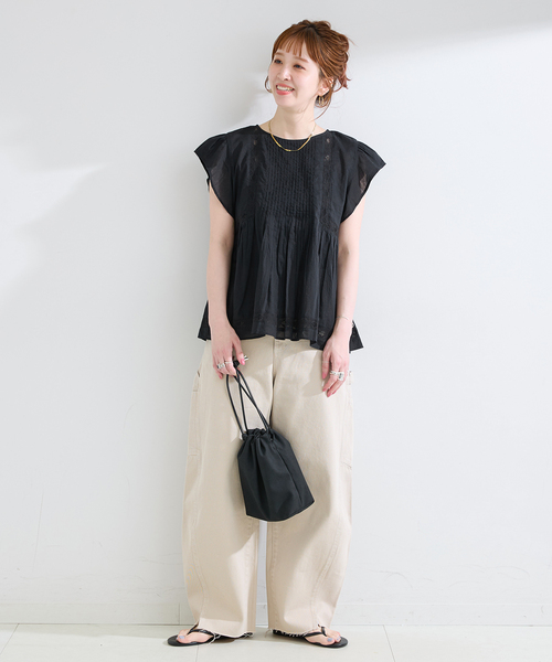B.C STOCK(ベーセーストック)の「手洗い可 / ハーフスリーブレースブラウス(シャツ/ブラウス・レディース・ホワイト/ブラック/イエロー・FREE)」の4枚目の写真