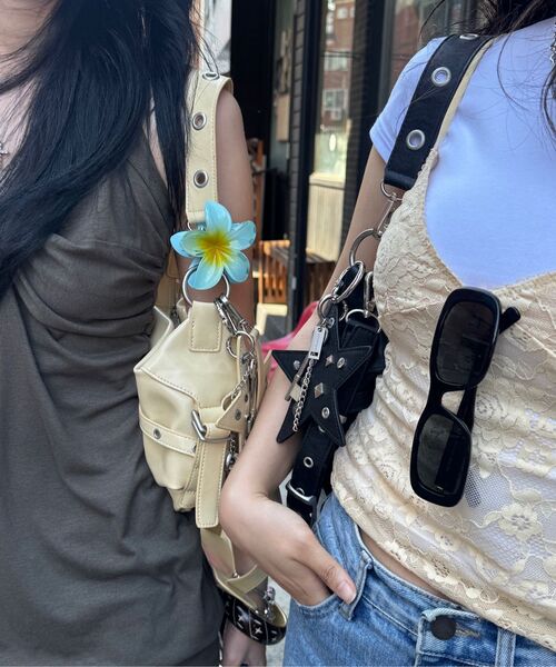 YEOMIMの「mini slouchy bag (black)(ショルダーバッグ・レディース・その他・FREE)」の5枚目の写真