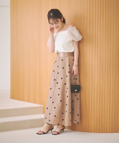 La boutique BonBon(ラブティックボンボン)の「【3サイズ展開】ドットオーガンサーキュラースカート(スカート・レディース・オフホワイト/ブラウン/ブラック・38/36/PS)」の5枚目の写真
