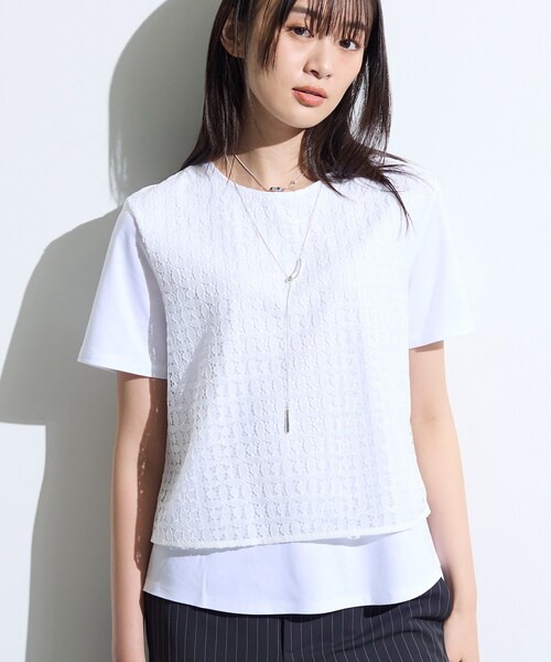 INDIVI(インディヴィ)の「【洗える】レイヤード風レースコンビTシャツ(Tシャツ/カットソー・レディース・ブラック/ホワイト・05/38/34/13/15 )」の1枚目の写真