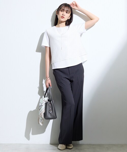 INDIVI(インディヴィ)の「【洗える】レイヤード風レースコンビTシャツ(Tシャツ/カットソー・レディース・ブラック/ホワイト・05/38/34/13/15 )」の9枚目の写真