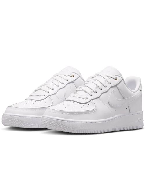 NIKE(ナイキ)の「ナイキ エア フォース 1 '07 ウィメンズシューズ / Nike Air Force 1 '07 Women's Shoes IO3124-100 White(スニーカー・レディース・ホワイト・23.5/23/26/25.5/25/22.5/22/24.5/24)」の7枚目の写真