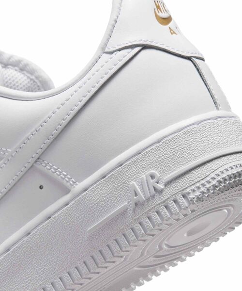 NIKE(ナイキ)の「ナイキ エア フォース 1 '07 ウィメンズシューズ / Nike Air Force 1 '07 Women's Shoes IO3124-100 White(スニーカー・レディース・ホワイト・23.5/23/26/25.5/25/22.5/22/24.5/24)」の10枚目の写真