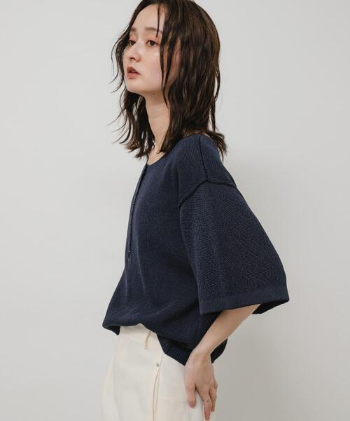 SENSE OF PLACE by URBAN RESEARCH(センスオブプレイスバイアーバンリサーチ)の「『WEB/一部店舗限定』『洗濯可』ヘンリーネックルーズセーター(ニット/セーター・レディース・ネイビー/アイボリー/ピンク・ONE)」の11枚目の写真
