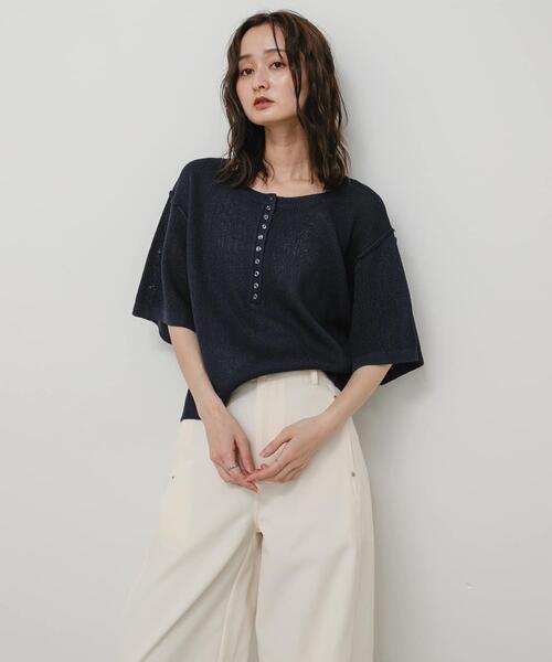 SENSE OF PLACE by URBAN RESEARCH(センスオブプレイスバイアーバンリサーチ)の「『WEB/一部店舗限定』『洗濯可』ヘンリーネックルーズセーター(ニット/セーター・レディース・ネイビー/アイボリー/ピンク・ONE)」の13枚目の写真