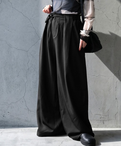 antiqua(アンティカ)の「タック ワイドパンツ(その他パンツ・レディース・ブラック/グレー・L/M/S)」の14枚目の写真