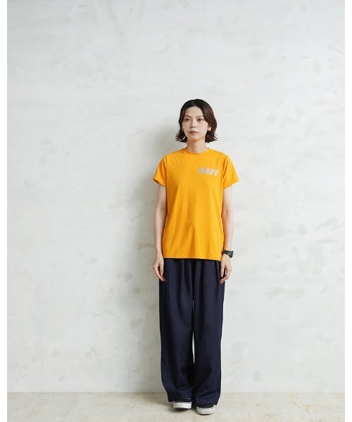 MILITARY(ミリタリー)の「新品 米軍 U.S.NAVY レディース NB社製 フィジカル トレーニング Tシャツ(Tシャツ/カットソー・レディース・イエロー・XL/L/M/S)」の2枚目の写真