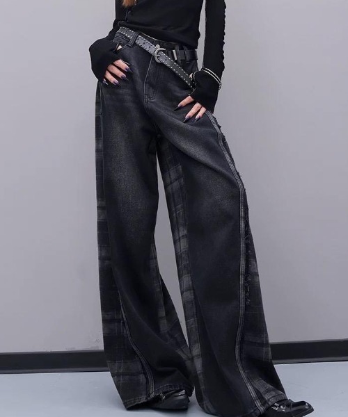 AVYL(アヴィル)の「チェック柄ドッキングワイドデニムパンツ(その他パンツ・レディース・ブラック・S/M/L)」の7枚目の写真