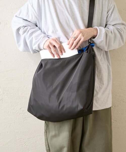 CIAOPANIC TYPY（チャオパニックティピー）の「【SML別注】BRAID SHOULDER BAG（ショルダーバッグ・メンズ・ブラック/ベージュ・ONE SIZE）」の22枚目の写真