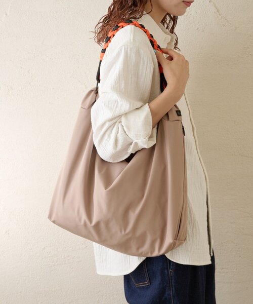 CIAOPANIC TYPY（チャオパニックティピー）の「【SML別注】BRAID SHOULDER BAG（ショルダーバッグ・メンズ・ブラック/ベージュ・ONE SIZE）」の3枚目の写真