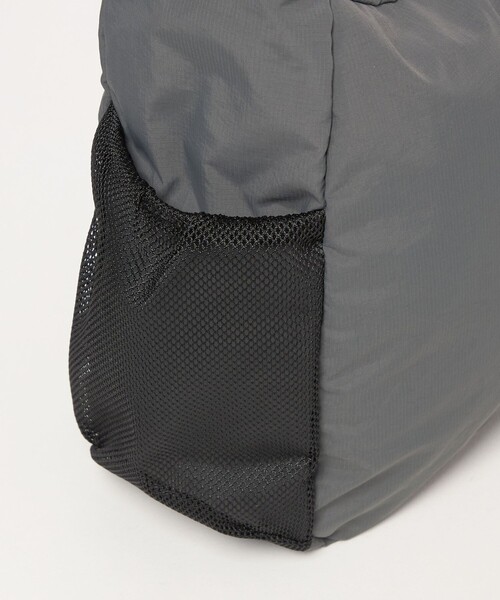 MARMOT(マーモット)の「【別注】<Marmot>リップストップ ショルダー バッグ(ショルダーバッグ・メンズ・グレー/ブラック/ワインレッド・FREE)」の11枚目の写真