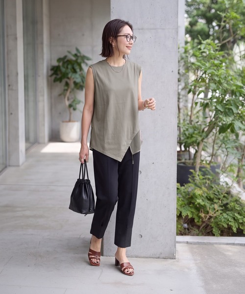 STYLE DELI(スタイルデリ)の「【selection】裾メッシュレイヤードノースリカットtops(タンクトップ・レディース・ホワイト/ブラック/カーキ・FREE)」の4枚目の写真