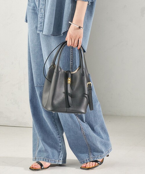 VIOLAd'ORO(ヴィオラドーロ)の「VIOLAd’ORO: V1573 BOX TOTE(トートバッグ・レディース・ブラック/ブラウン・ONE SIZE)」の18枚目の写真