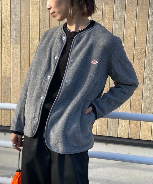 DANTON（ダントン）の「【WEB先行予約】[DANTON/ダントン] フリースノーカラージャケット（ノーカラージャケット・レディース・ブラック/グレイッシュベージュ/ダークグレー・38/36/34）」の2枚目の写真