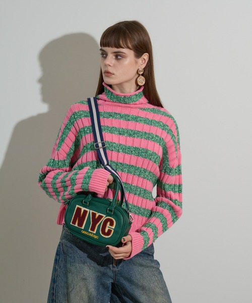 anna sui nyc(アナ スイ エヌ ワイ シー)の「スタジアムショルダーバッグ(ショルダーバッグ・レディース・ブラック/グリーン/パープル・FREE)」の8枚目の写真