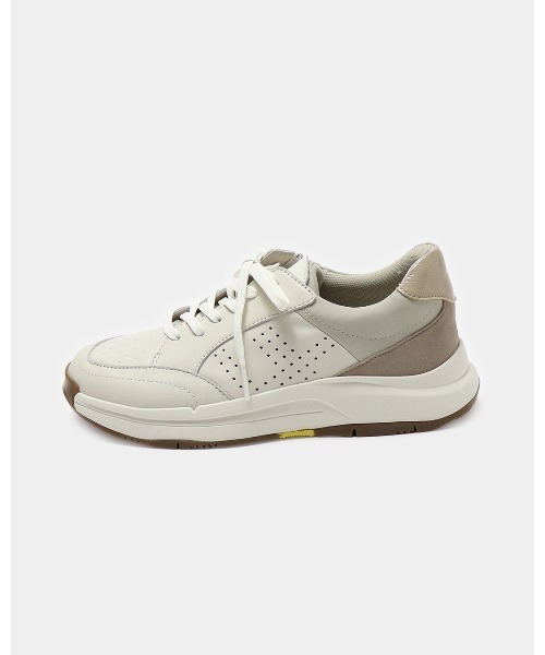 fitfit(フィットフィット)の「レザージップスニーカーWoW500(スニーカー・レディース・シルバー/ブラック/ライトグレー系4・22.5cm/25.0cm/22cm/24.5cm/24cm/23.5cm/23cm)」の18枚目の写真