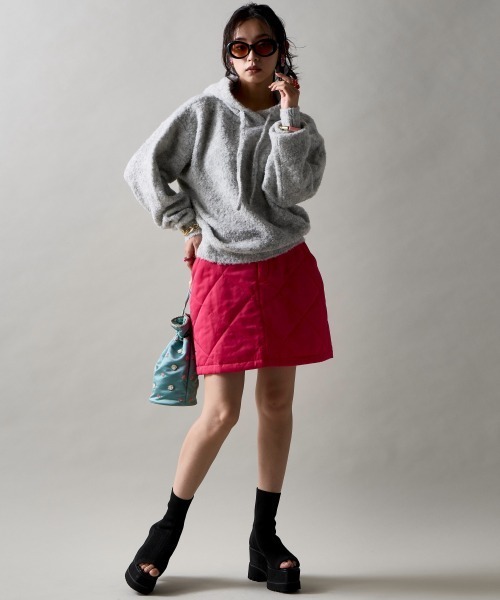 GEVS.(ジェイヴィス)の「キルティングミニスカート<大きいサイズ有>GEVS.(スカート・レディース・ブラック/ピンク・LL/L/M/5L/4L/3L)」の17枚目の写真