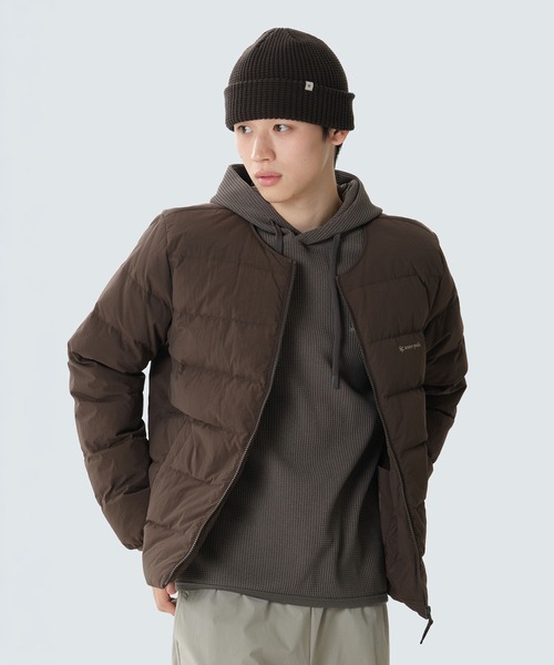 Snow Peak（スノーピーク）の「Snow Peak / LAND LIGHT DOWN JACKET  ランド ライトダウンジャケット 海外限定（ダウンジャケット/コート・メンズ・ブラック/ライトベージュ/ダークカーキ/ブラウン・M/L/XL）」の2枚目の写真