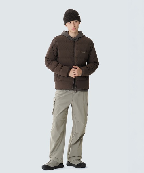Snow Peak（スノーピーク）の「Snow Peak / LAND LIGHT DOWN JACKET  ランド ライトダウンジャケット 海外限定（ダウンジャケット/コート・メンズ・ブラック/ライトベージュ/ダークカーキ/ブラウン・M/L/XL）」の7枚目の写真