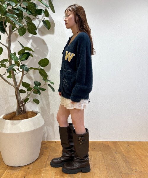 w closet(ダブルクローゼット)の「スカラップフリルショートパンツ(その他パンツ・レディース・オフホワイト/ブラック・FREE)」の3枚目の写真