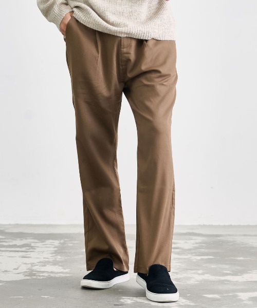 CavariA(キャバリア)の「『CavariA/キャバリア』ワンタックストレートスラックスパンツ(スラックス・メンズ・チャコール/ブラウン/グレー/ブラック・M/L/S)」の4枚目の写真