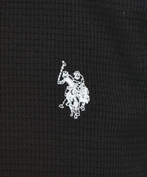 U.S. POLO ASSN.(ユーエスポロアッスン)の「U.S. POLO ASSN. (ユーエスポロアッスン) ヘンリーネック 長袖 Tシャツ メンズ レディース サーマル ワンポイント ロゴ刺繍 ロンT PLM63200(Tシャツ/カットソー・メンズ・グレー/アイボリー/ブラック・L/M/LL)」の4枚目の写真