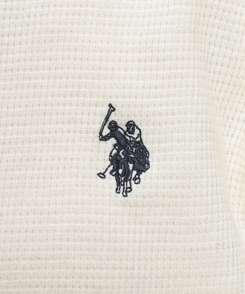 U.S. POLO ASSN.(ユーエスポロアッスン)の「U.S. POLO ASSN. (ユーエスポロアッスン) ヘンリーネック 長袖 Tシャツ メンズ レディース サーマル ワンポイント ロゴ刺繍 ロンT PLM63200(Tシャツ/カットソー・メンズ・グレー/アイボリー/ブラック・L/M/LL)」の7枚目の写真