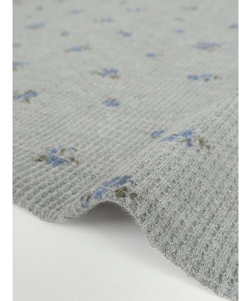 FIKA.（フィーカ）の「Flower waffle cardigan（カーディガン/ボレロ・レディース・杢グレー/ネイビー・FREE）」の4枚目の写真